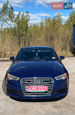 Седан Audi A3 2015 в Киеве