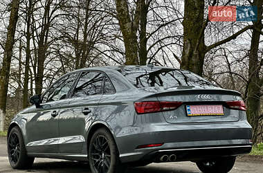 Седан Audi A3 2017 в Рівному