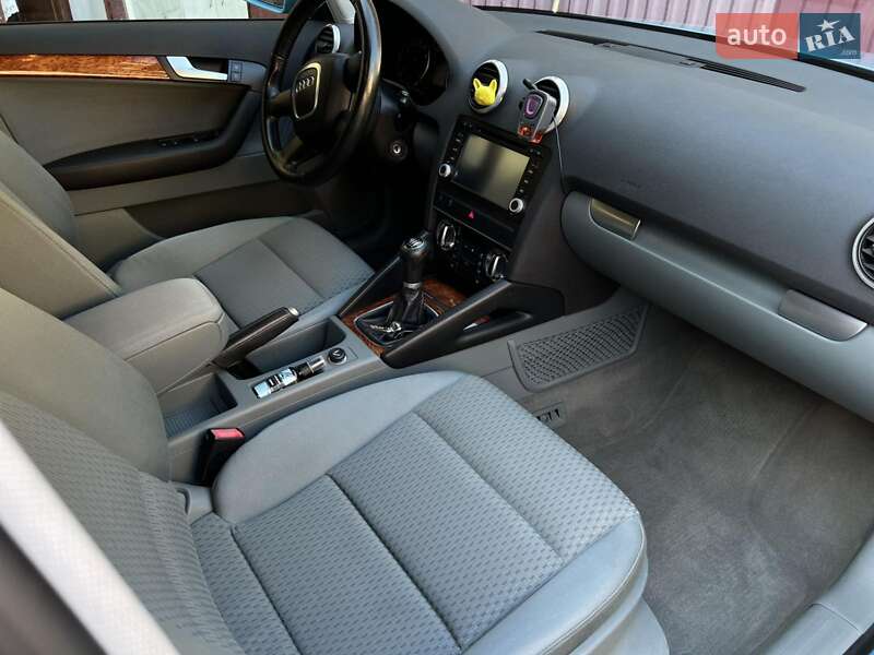 Хетчбек Audi A3 2010 в Ужгороді