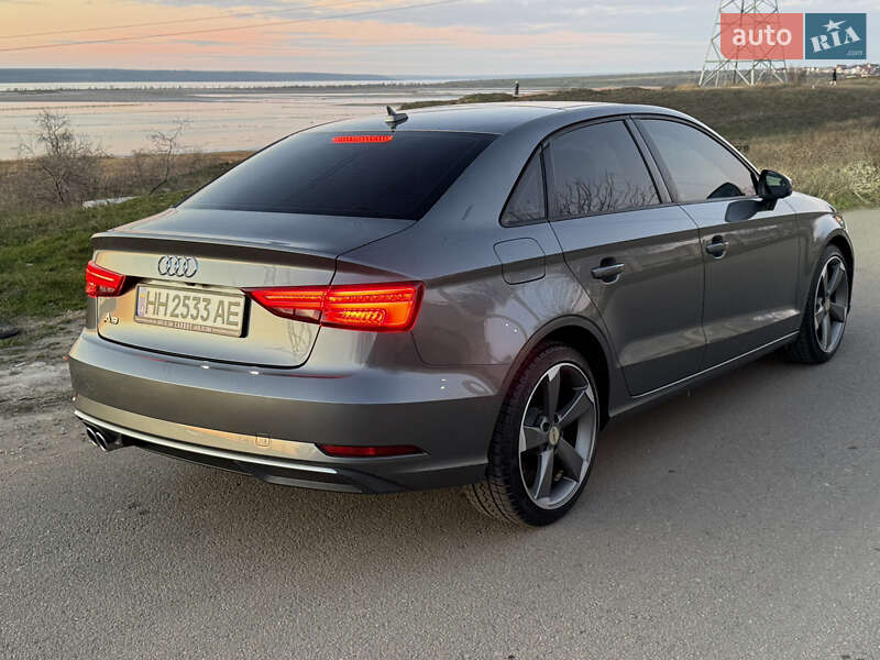Седан Audi A3 2016 в Одесі