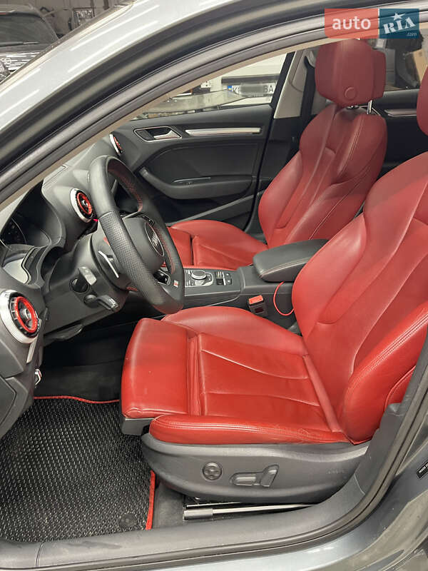 Седан Audi A3 2015 в Дніпрі