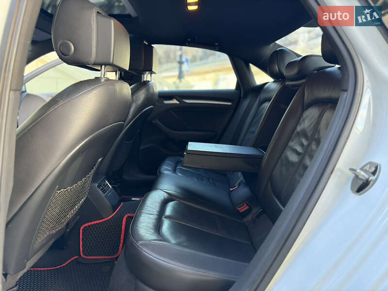 Седан Audi A3 2014 в Одесі