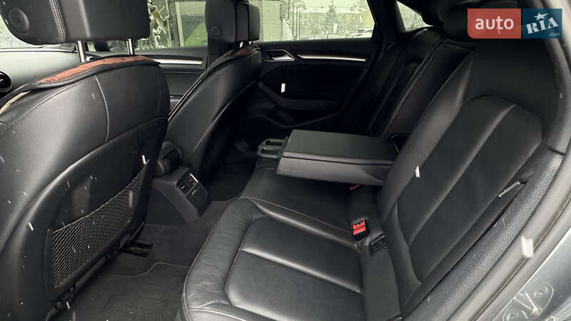 Седан Audi A3 2017 в Ізюмі