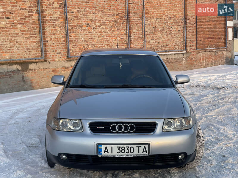 Хэтчбек Audi A3 2001 в Чернигове