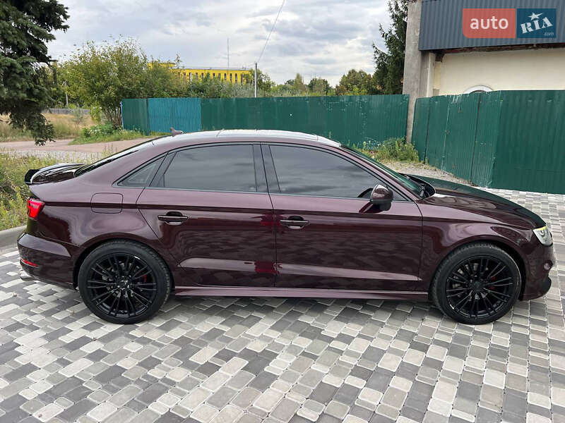 Седан Audi A3 2014 в Киеве