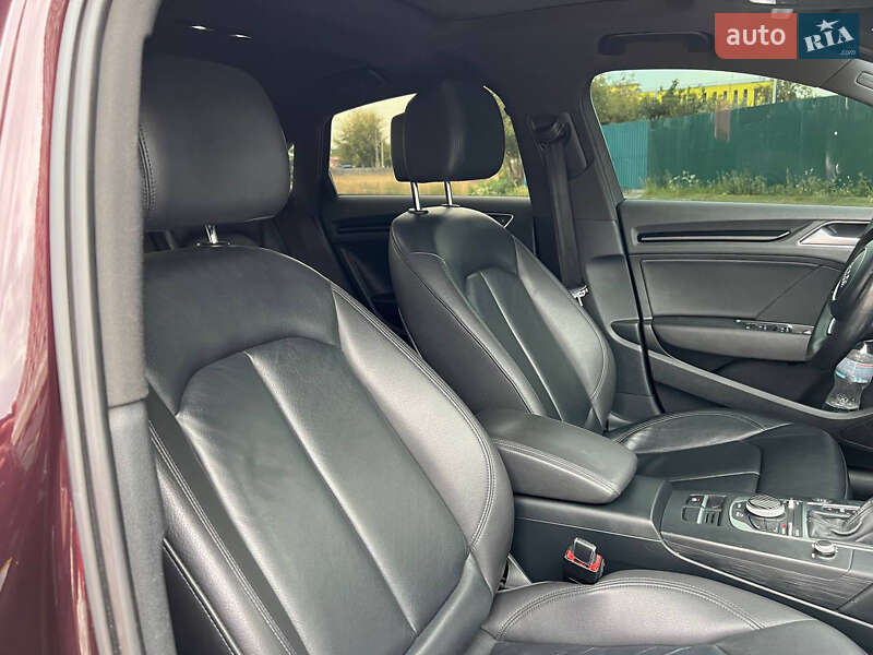 Седан Audi A3 2014 в Киеве