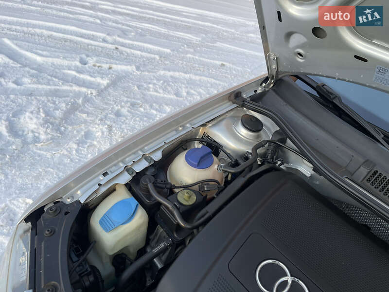 Хэтчбек Audi A3 2001 в Чернигове