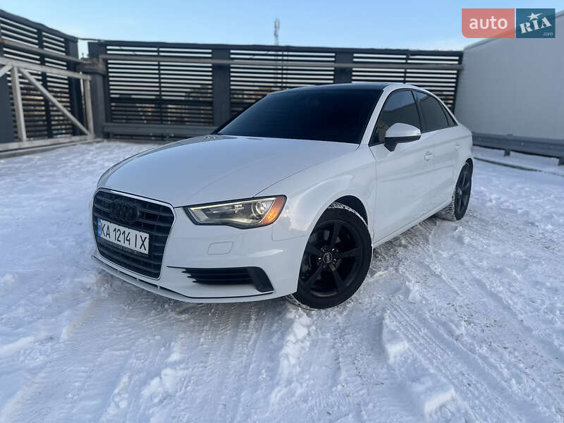 Седан Audi A3 2014 в Києві
