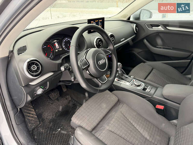 Хэтчбек Audi A3 2015 в Ирпене фото 2 Хэтчбек Audi A3 2015 в Ирпене