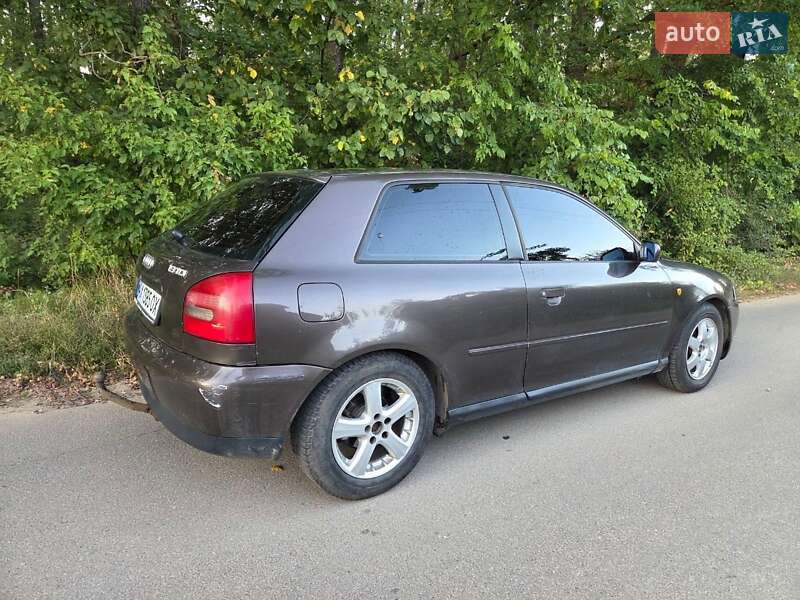Хэтчбек Audi A3 1996 в Харькове