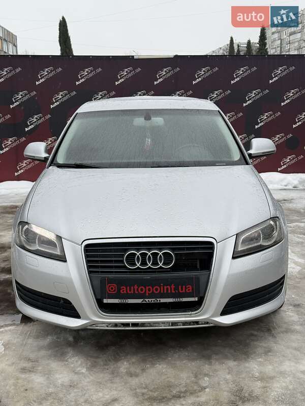 2010 Audi A3, VIN WAUZZZ8P2AB027920:plate — фото 1 (autoria)