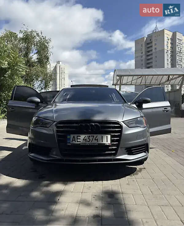 Седан Audi A3 2016 в Тернополе