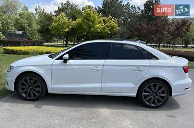Седан Audi A3 2015 в Дніпрі