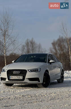 Седан Audi A3 2015 в Хмельницком