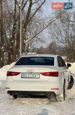 Седан Audi A3 2015 в Хмельницком
