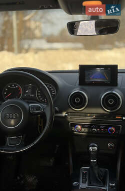 Седан Audi A3 2015 в Хмельницком