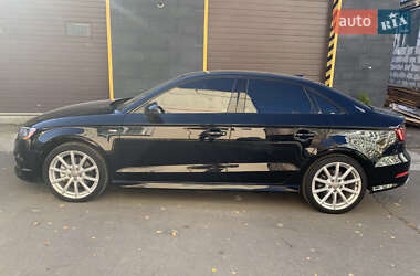 Седан Audi A3 2014 в Киеве