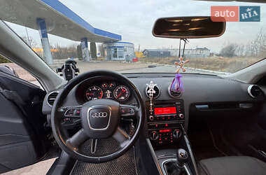 Хэтчбек Audi A3 2012 в Дрогобыче