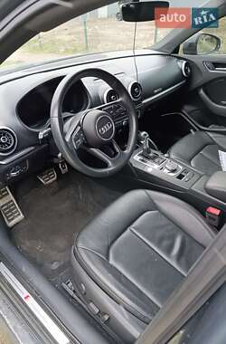 Седан Audi A3 2018 в Кропивницком