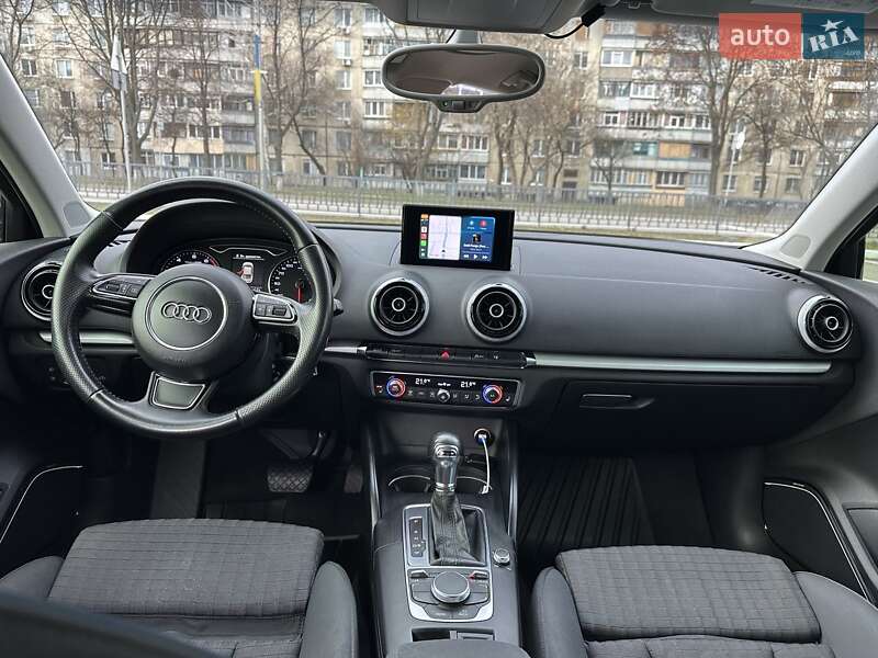 Седан Audi A3 2014 в Харькове