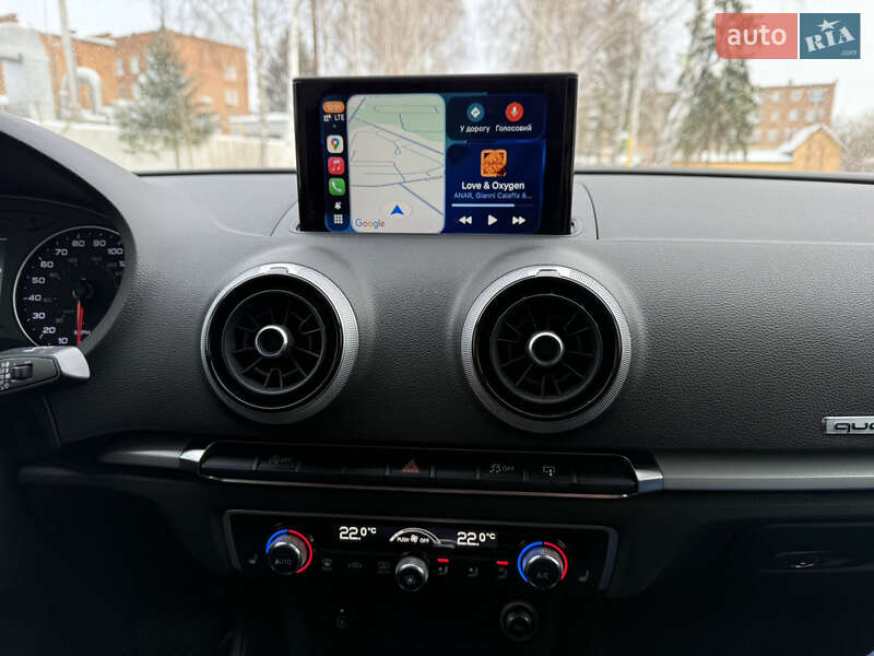 Седан Audi A3 2017 в Староконстантинове