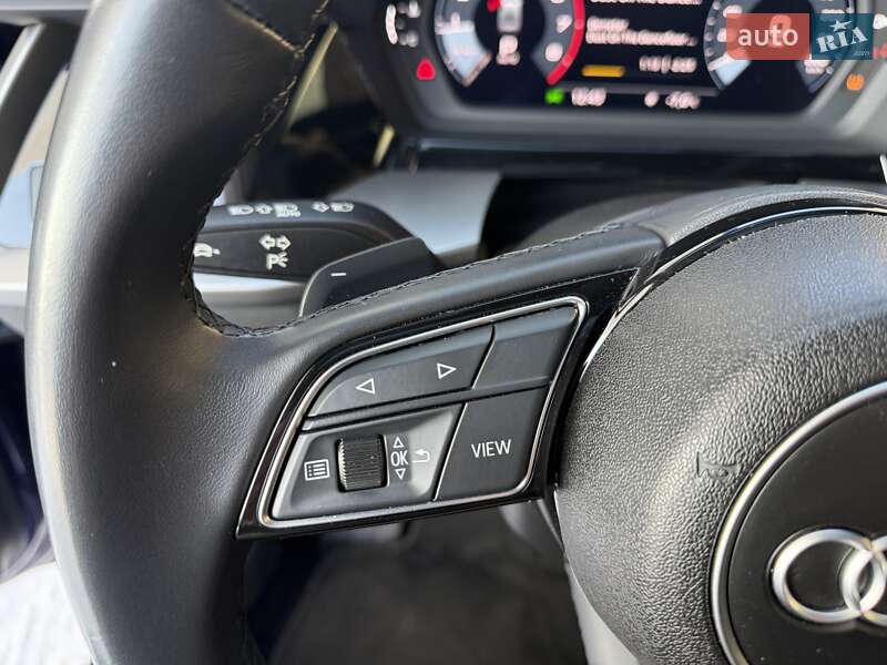 Седан Audi A3 2022 в Днепре