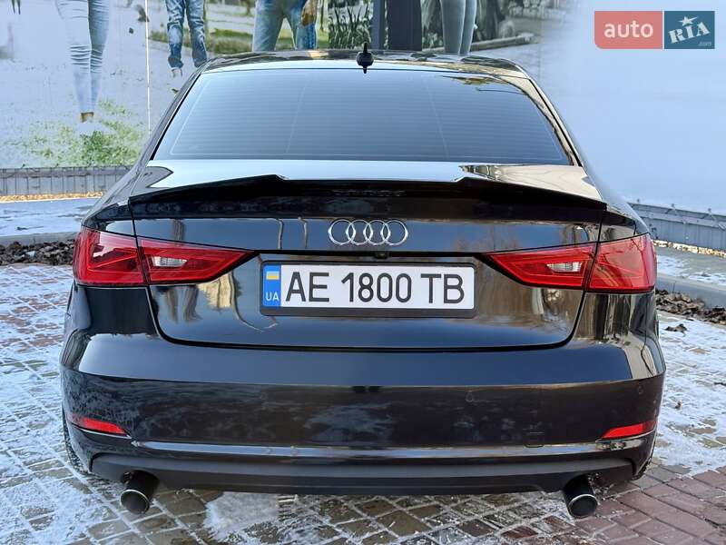 Седан Audi A3 2016 в Одессе
