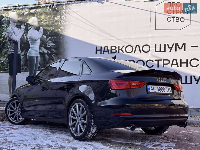 Седан Audi A3 2016 в Одессе