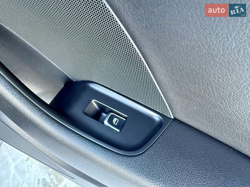 Седан Audi A3 2016 в Одессе