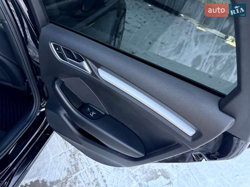 Седан Audi A3 2016 в Одессе