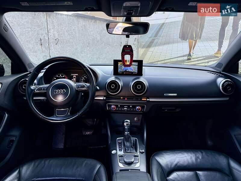 Седан Audi A3 2016 в Одессе