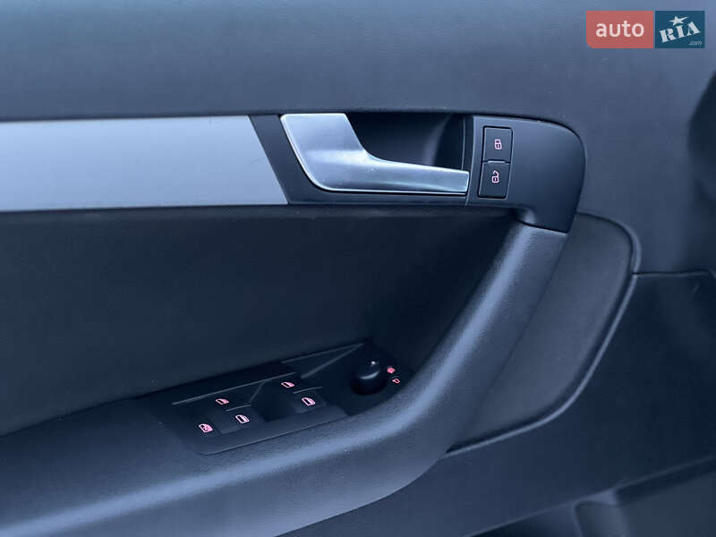 Хэтчбек Audi A3 2009 в Староконстантинове