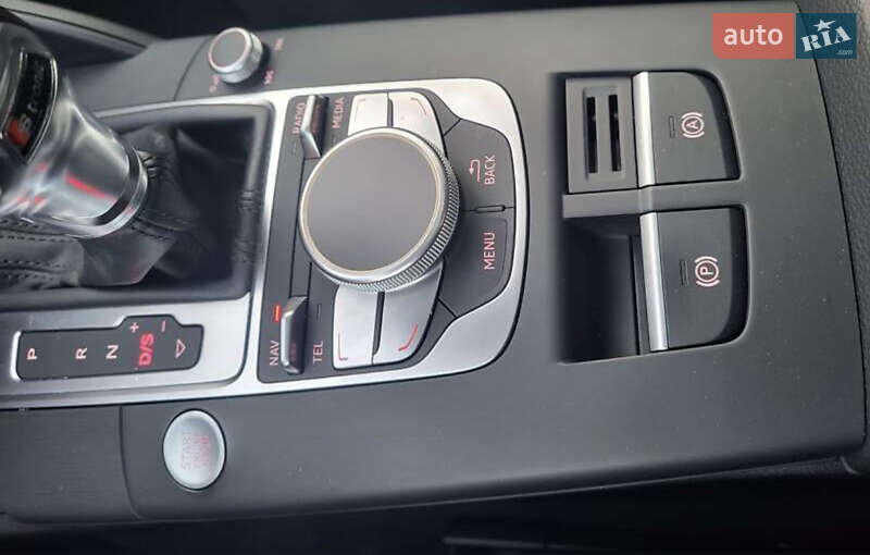 Хэтчбек Audi A3 2016 в Запорожье