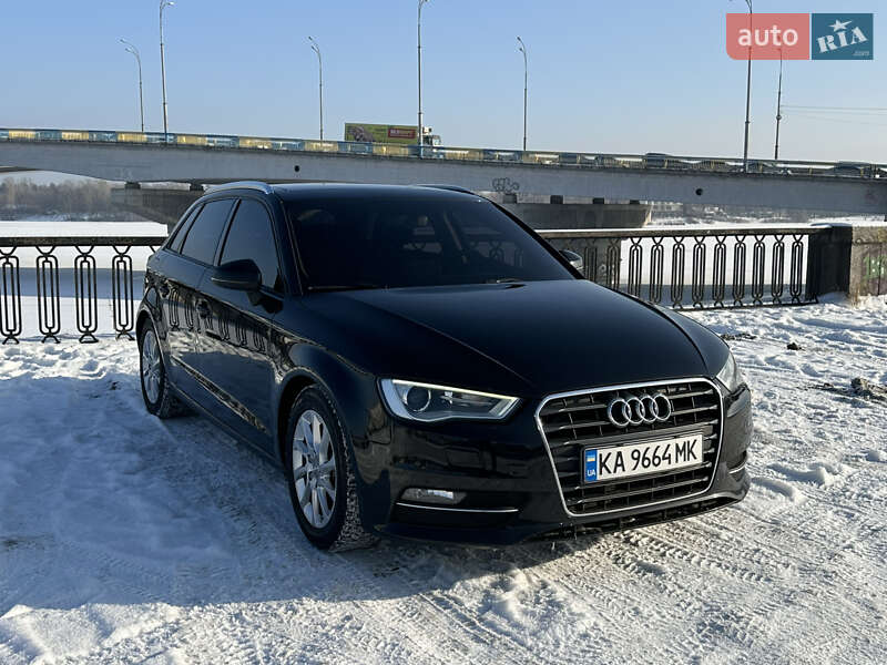 Хетчбек Audi A3 2016 в Києві