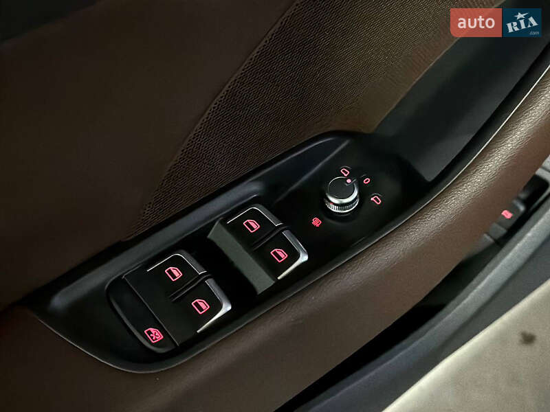 Седан Audi A3 2014 в Днепре