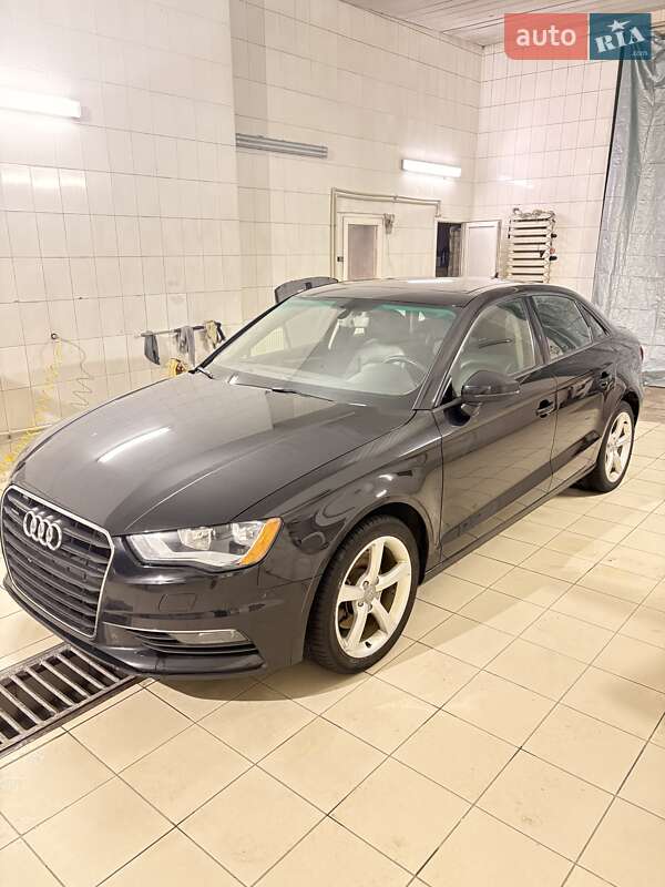 Седан Audi A3 2016 в Києві