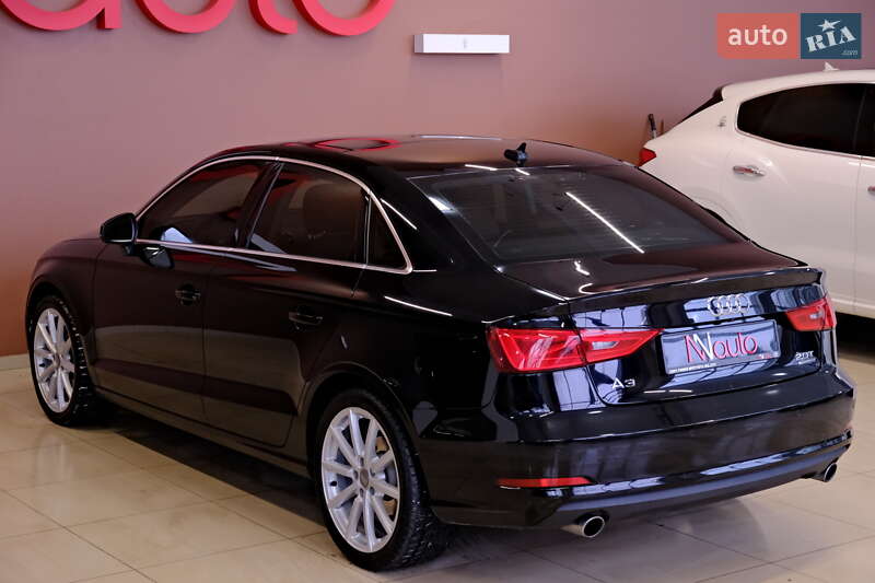 Седан Audi A3 2015 в Одесі