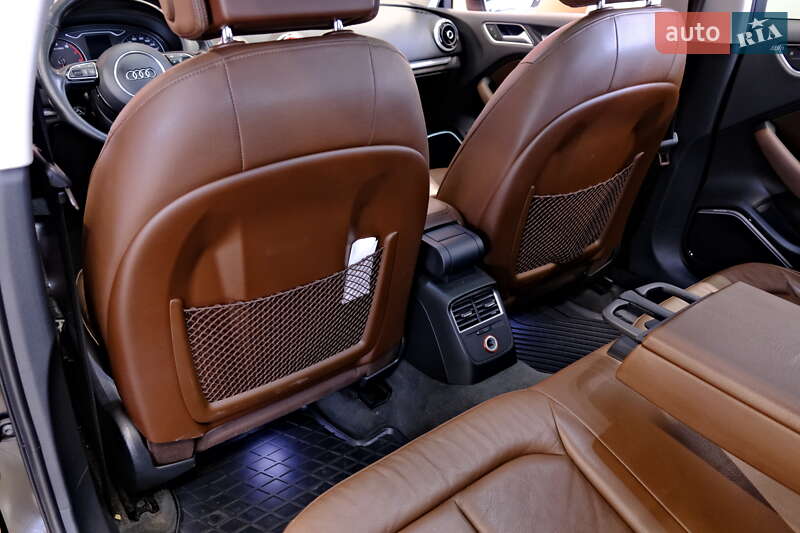 Седан Audi A3 2015 в Одесі