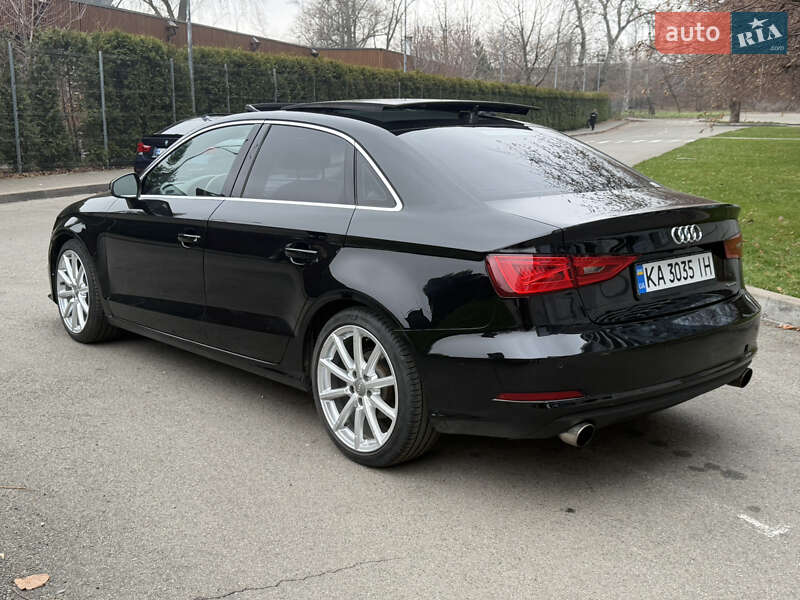 Седан Audi A3 2015 в Києві