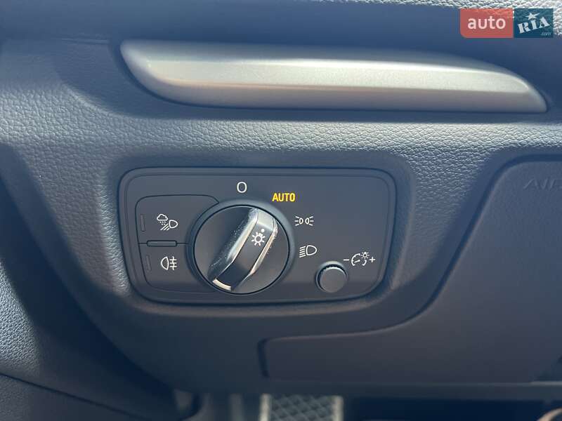 Хетчбек Audi A3 2019 в Львові