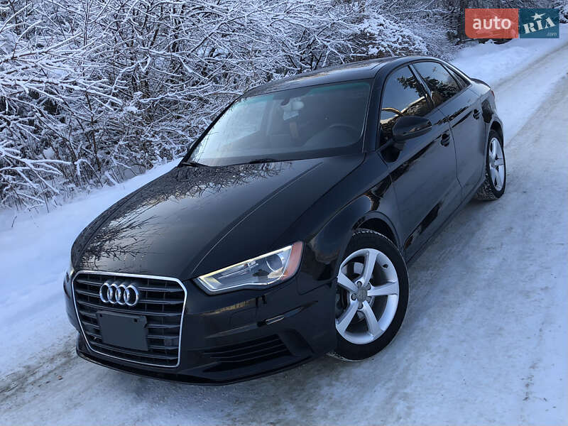 Седан Audi A3 2015 в Ірпені