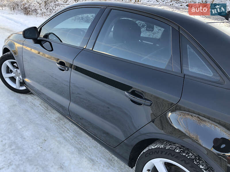 Седан Audi A3 2015 в Ірпені
