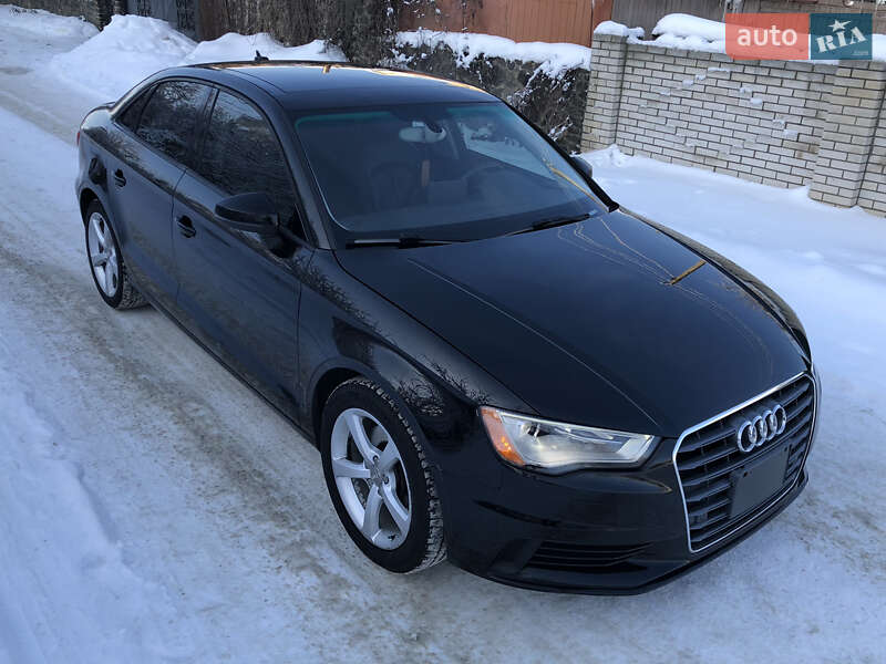 Седан Audi A3 2015 в Ірпені