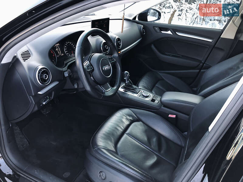 Седан Audi A3 2015 в Ірпені