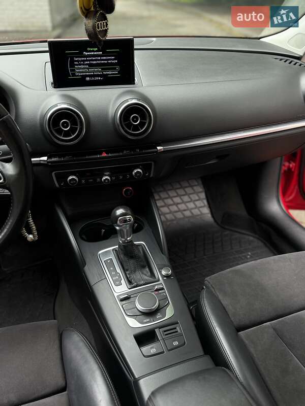 Хетчбек Audi A3 2014 в Гадячі