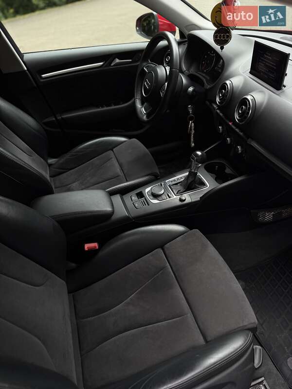 Хетчбек Audi A3 2014 в Гадячі