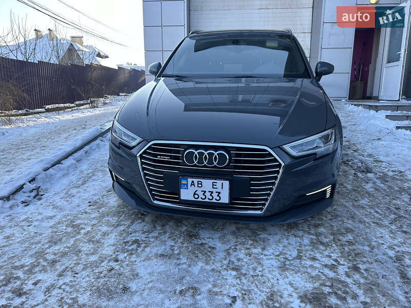 Хэтчбек Audi A3 2018 в Виннице фото 6 Хэтчбек Audi A3 2018 в Виннице