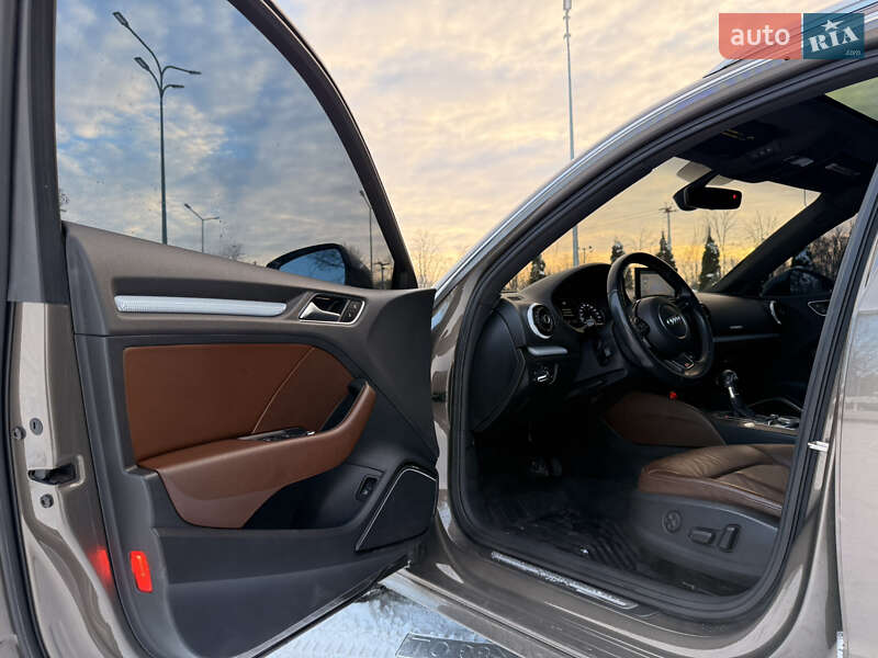 Хетчбек Audi A3 2016 в Харкові