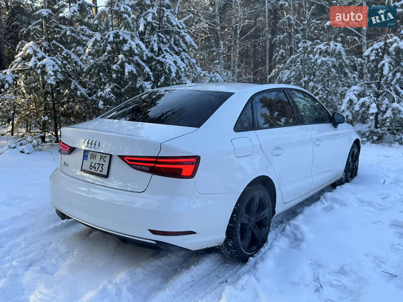 Седан Audi A3 2017 в Києві