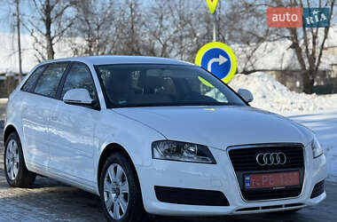 Хэтчбек Audi A3 2009 в Староконстантинове